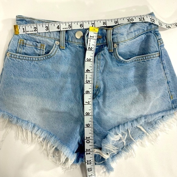BDG raw hem shorts size 26 - Picture 5 of 8
